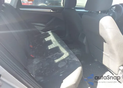 2013 Volkswagen Passat 2.5L S from USA, damaged, VIN 1VWAH7A35DC044284